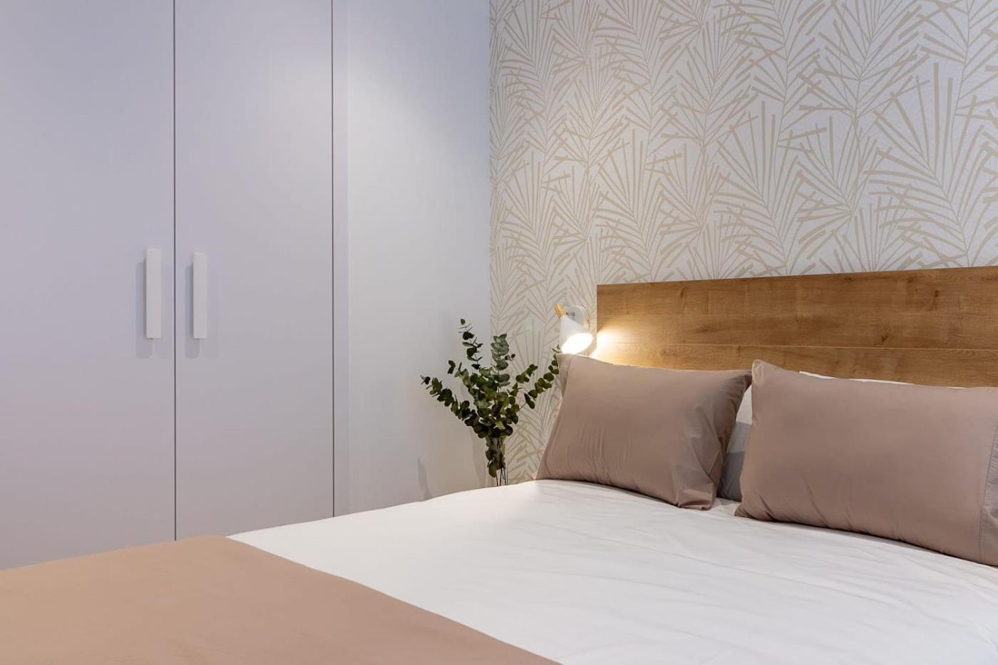 Room4You By Asturias Holidays Oviedo Exterior foto