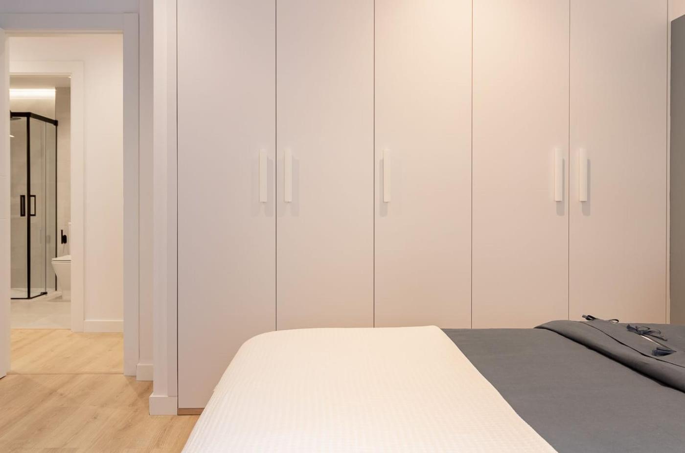 Room4You By Asturias Holidays Oviedo Exterior foto
